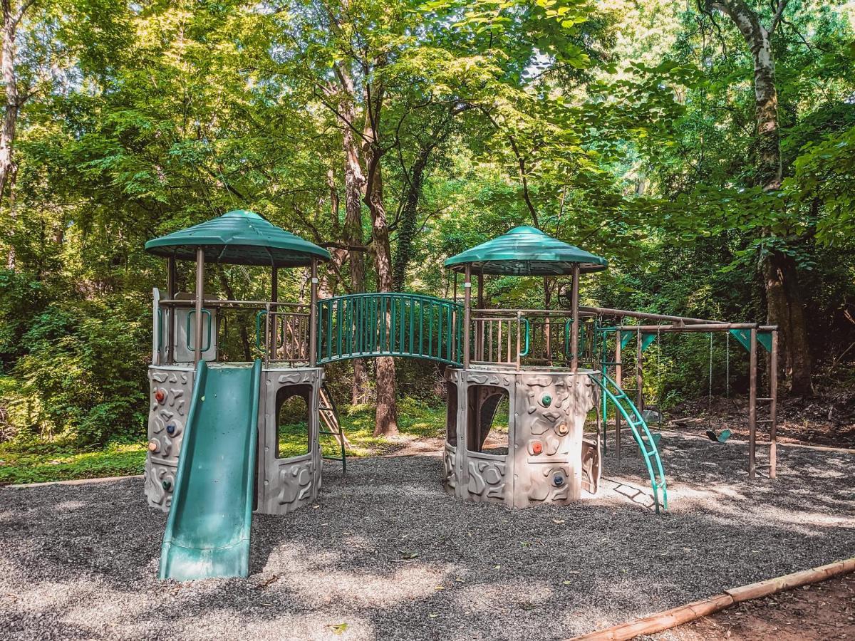 Elise Cabin Forest Retreat 5 Mins To Downtown Τσαττανούγκα Εξωτερικό φωτογραφία